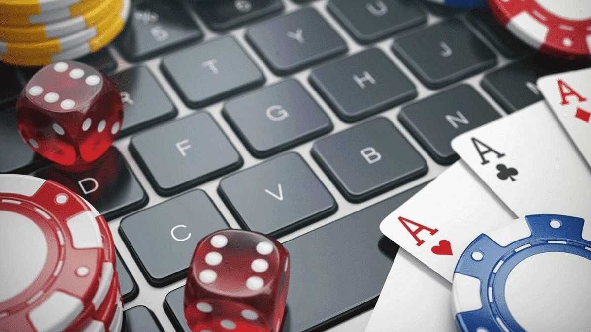 Lucky 101 Game پر آن لائن سلاٹس کے بارے میں